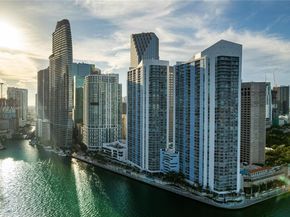 325 S Biscayne Blvd 4115, Miami FL 33131