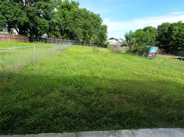 26633 SW 138th Ct, Homestead FL 33032