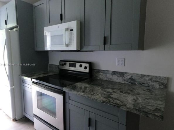 26633 SW 138th Ct, Homestead FL 33032