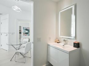2900 NE 7th Ave 1905, Miami FL 33137