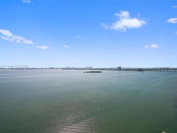 2900 NE 7th Ave 1905, Miami FL 33137