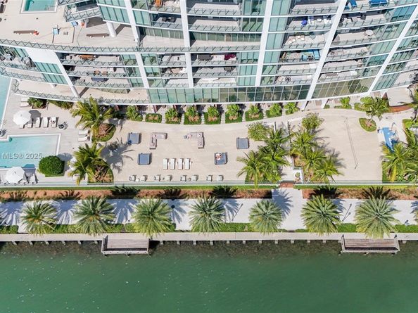 2900 NE 7th Ave 1905, Miami FL 33137