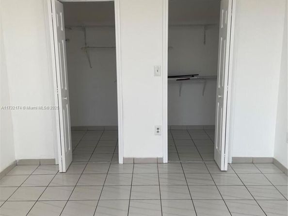 11780 SW 18th St 5102, Miami FL 33175