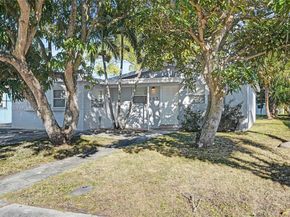 307 NW 11th Ave, Delray Beach FL 33444