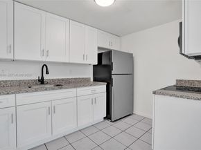 307 NW 11th Ave, Delray Beach FL 33444