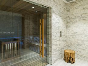 2821 S Bayshore Dr 19B, Miami FL 33133