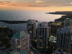 2821 S Bayshore Dr 19B, Miami FL 33133