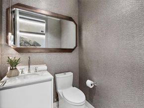 2821 S Bayshore Dr 19B, Miami FL 33133