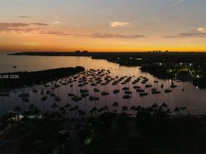 2821 S Bayshore Dr 19B, Miami FL 33133