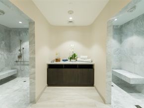 2821 S Bayshore Dr 19B, Miami FL 33133