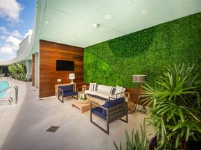 2821 S Bayshore Dr 19B, Miami FL 33133