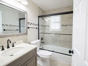 15542 SW 112th Dr, Miami FL 33196