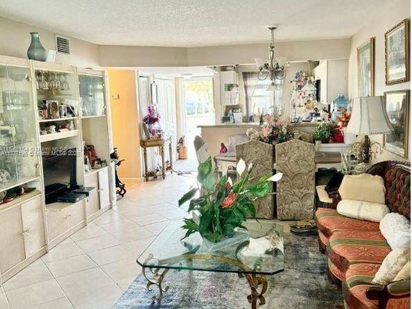 Undisclosed Address #A11777195, Deerfield Beach FL 33441