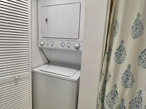 1750 N Bayshore Dr 3505, Miami FL 33132