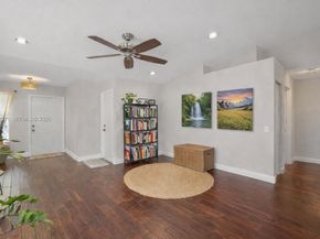 4036 Pine Ridge Ln, Weston FL 33331