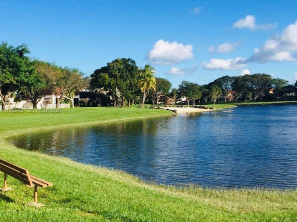 15340 SW 106th Ter 819, Miami FL 33196