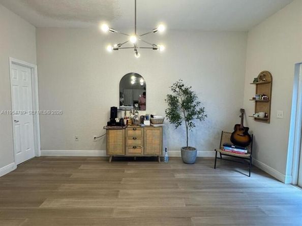 1948 SE 24th Ave, Homestead FL 33035