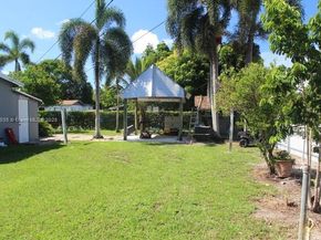 20541 NW 20th Ct, Miami Gardens FL 33056