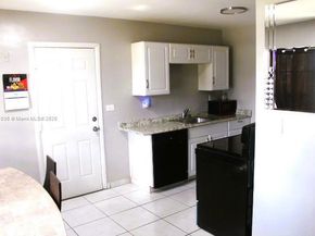 20541 NW 20th Ct, Miami Gardens FL 33056