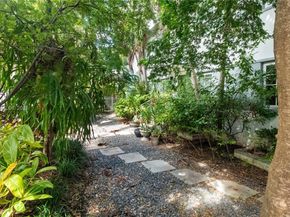 645 Michigan Ave A, Miami Beach FL 33139