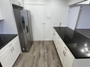 1020 Meridian Ave 201, Miami Beach FL 33139