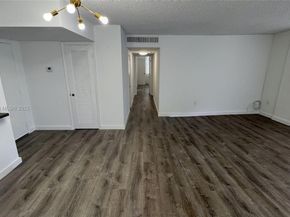 1020 Meridian Ave 201, Miami Beach FL 33139