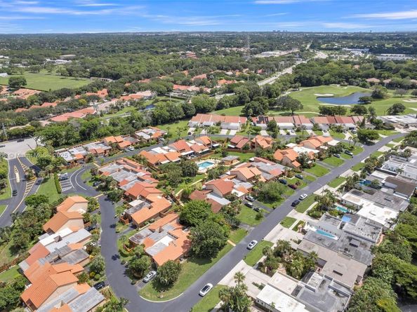 5405 Stonybrook Dr, Boynton Beach FL 33437