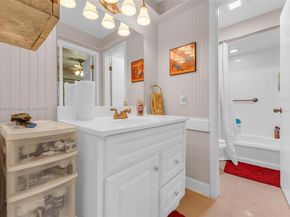 5405 Stonybrook Dr, Boynton Beach FL 33437
