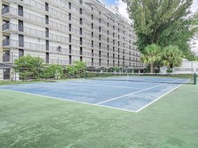 880 NE 69th St 2K, Miami FL 33138