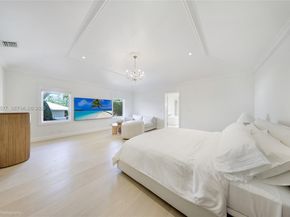 55 La Gorce Cir, Miami Beach FL 33141