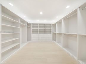 55 La Gorce Cir, Miami Beach FL 33141