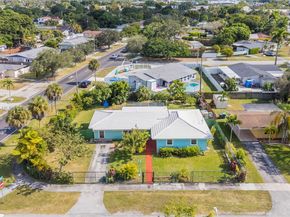 16001 SW 98th Ave, Miami FL 33157