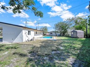 1370 NW 173rd Ter, Miami Gardens FL 33169