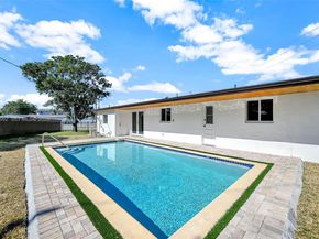 1370 NW 173rd Ter, Miami Gardens FL 33169