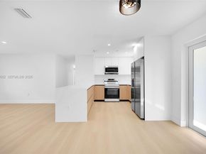 1370 NW 173rd Ter, Miami Gardens FL 33169