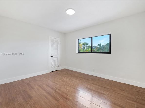 5331 Mckinley St, Hollywood FL 33021