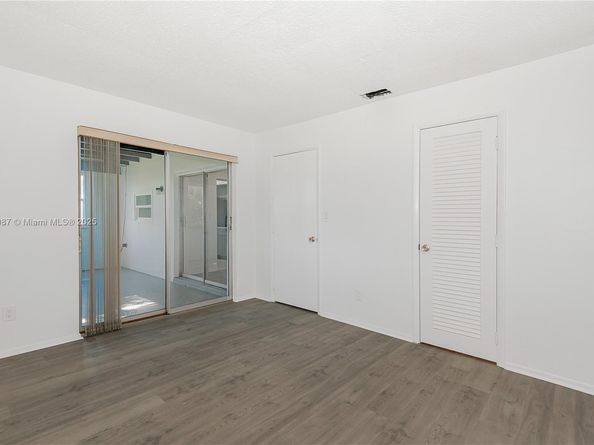 340 Leisure Blvd, Pompano Beach FL 33064