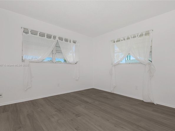 340 Leisure Blvd, Pompano Beach FL 33064