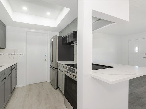 340 Leisure Blvd, Pompano Beach FL 33064