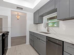 340 Leisure Blvd, Pompano Beach FL 33064