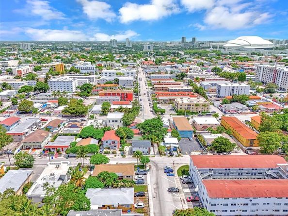 1805 SW 4th Street, Miami FL 33135