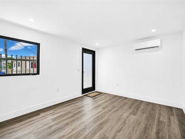 1805 SW 4th Street, Miami FL 33135