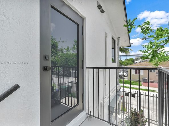 1805 SW 4th Street, Miami FL 33135