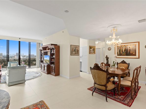 3600 Yacht Club Dr 2001, Aventura FL 33180