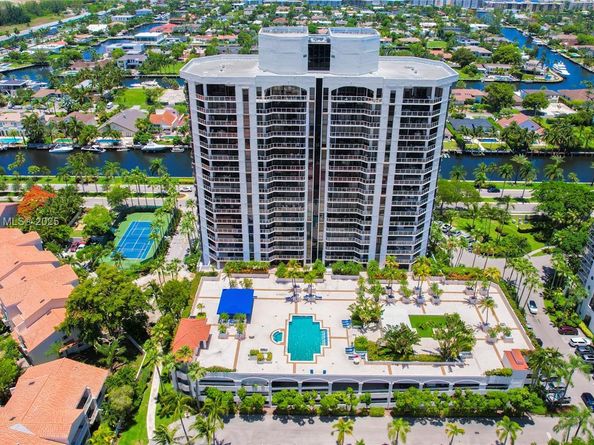 3600 Yacht Club Dr 2001, Aventura FL 33180
