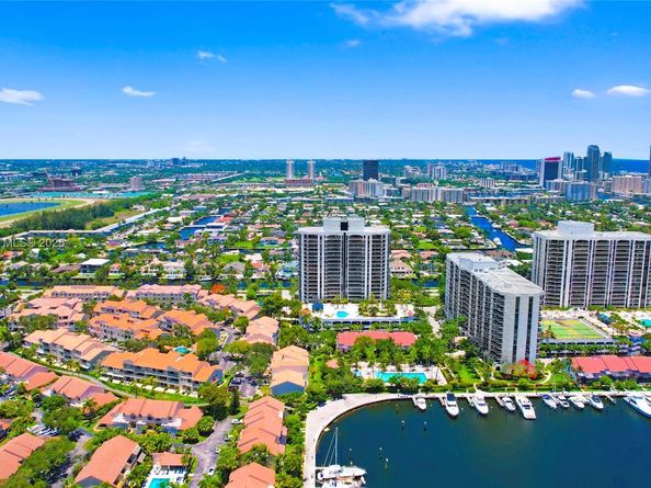 3600 Yacht Club Dr 2001, Aventura FL 33180