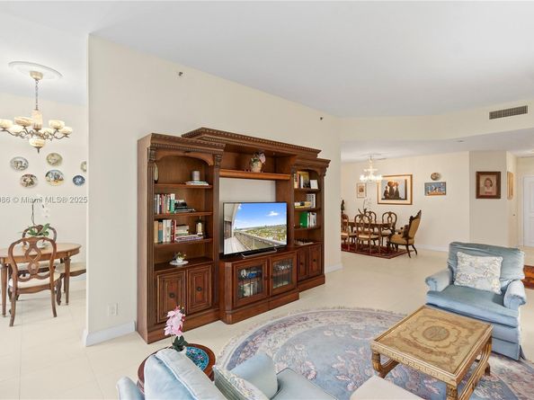 3600 Yacht Club Dr 2001, Aventura FL 33180