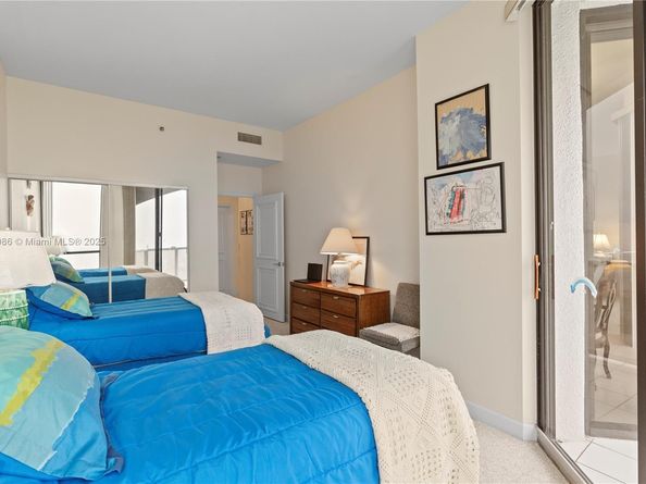 3600 Yacht Club Dr 2001, Aventura FL 33180