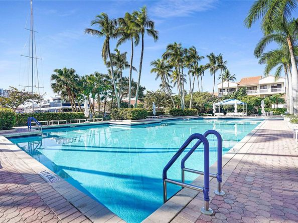 3600 Yacht Club Dr 2001, Aventura FL 33180