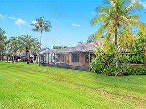 450 NW 195th Ave, Pembroke Pines FL 33029